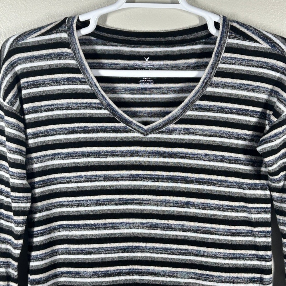 American Eagle Soft & Sexy Plush Striped V-Neck Long Sleeve Top Small Black Gray
